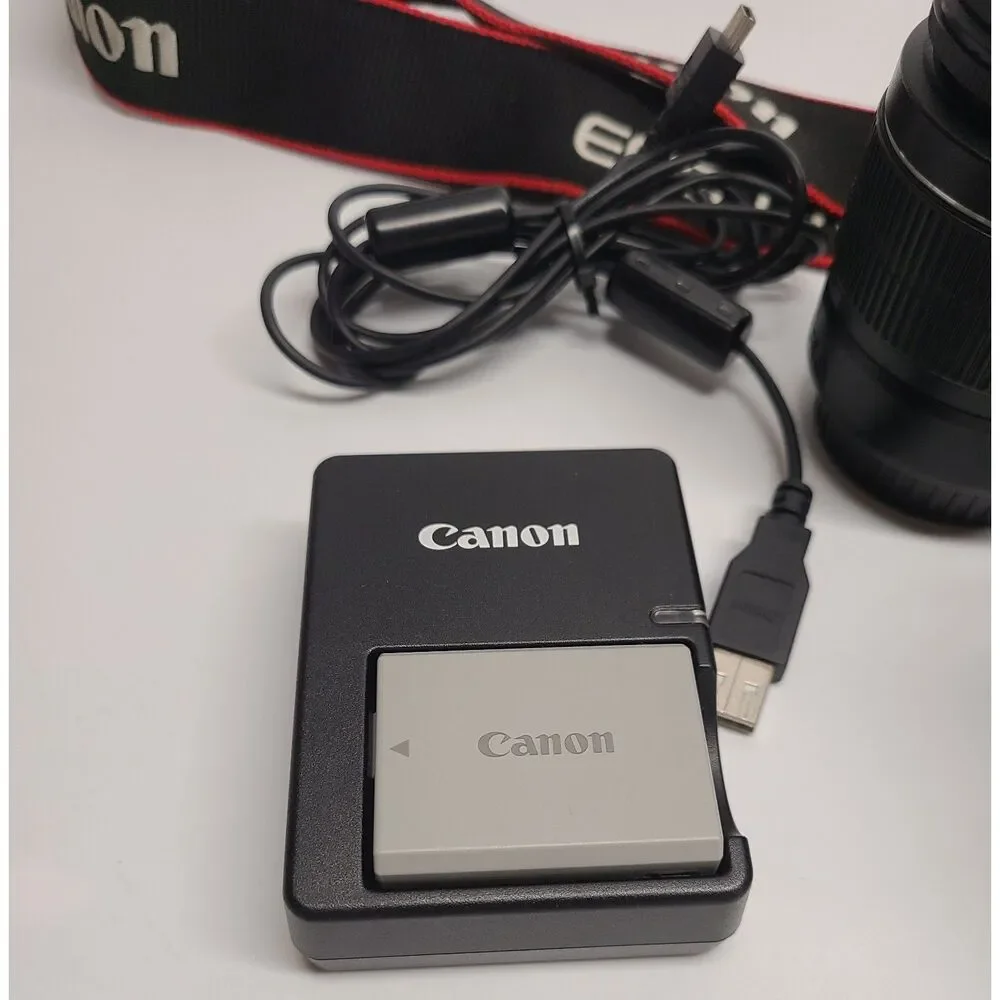 Canon Bundle Digital Rebel XSi 12.2 MP SLR Camera EF-S 18-55mm Zoom Lens Case